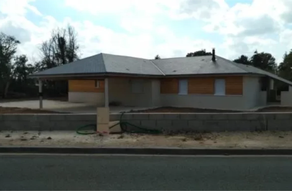 LE SUBDRAY MAISON.jpg