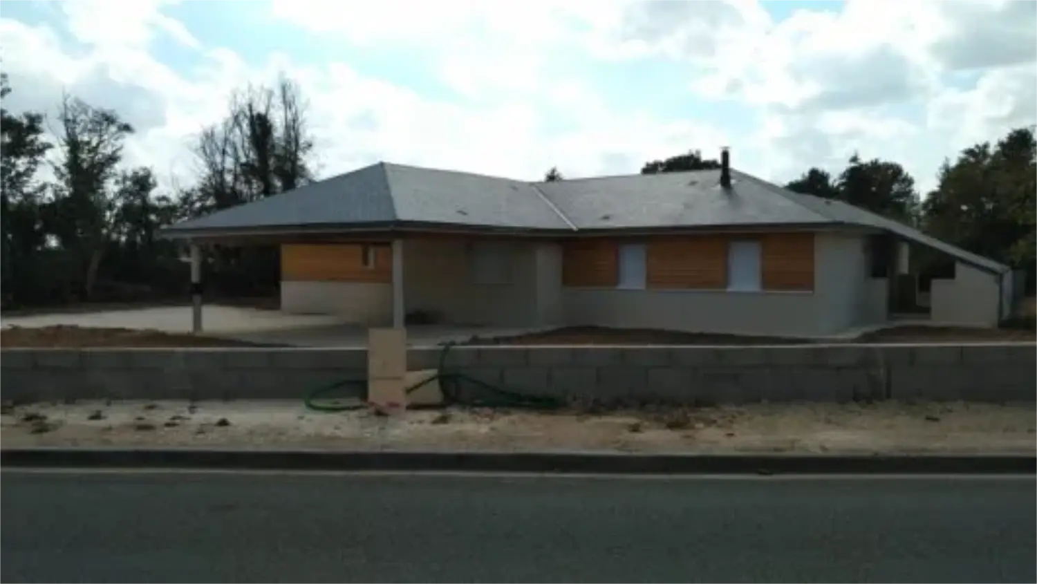 LE SUBDRAY MAISON.jpg