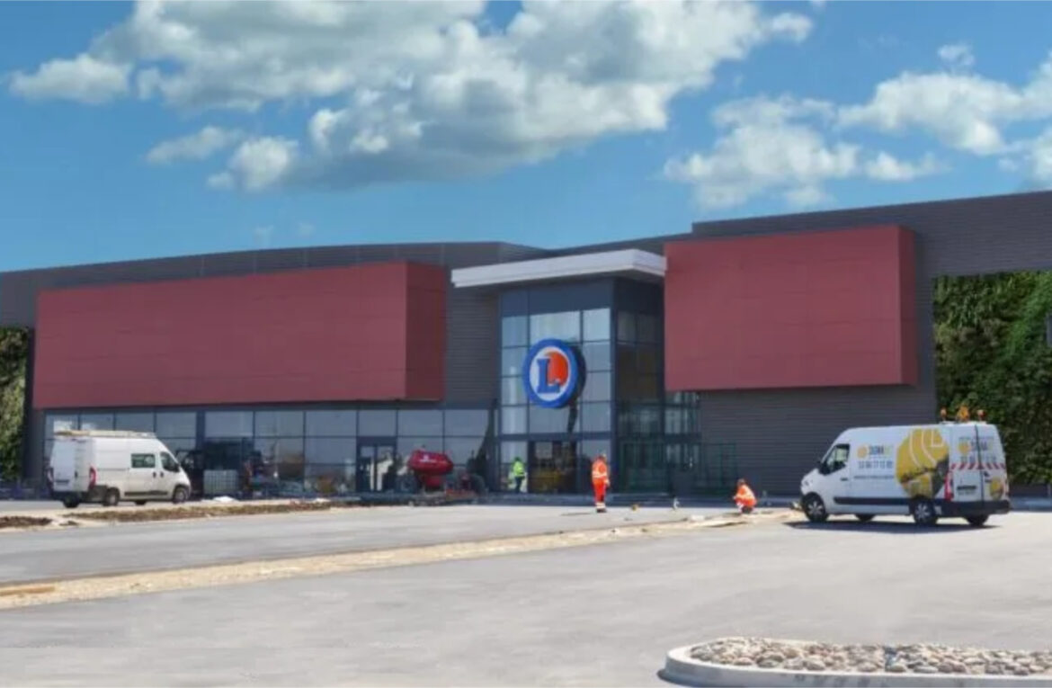 Centre Commercial E. LECLERC – SAINT-DOULCHARD